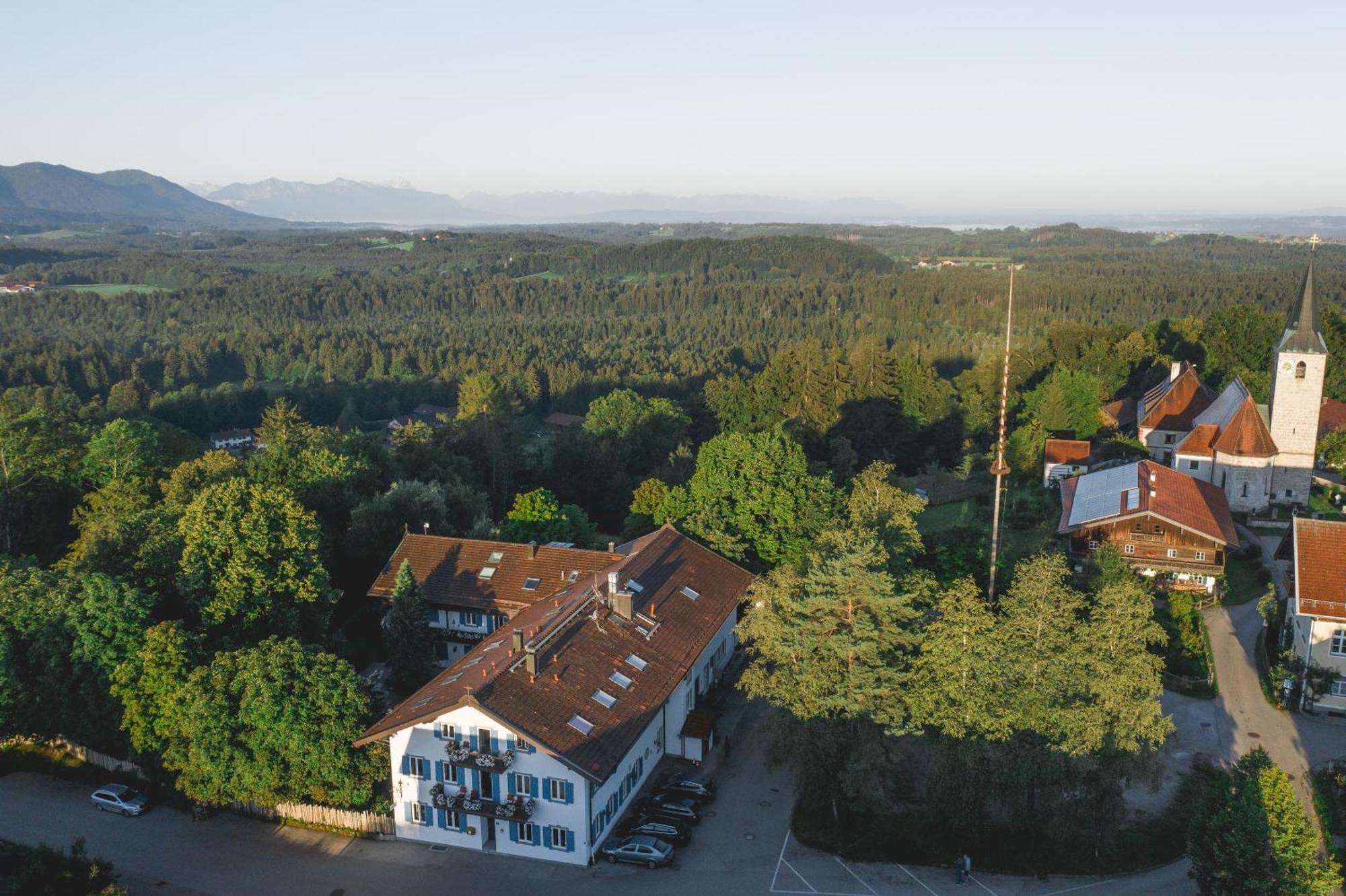 Bio-Landhotel Moarwirt Dietramszell Exterior photo